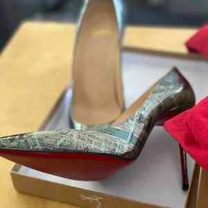 Brand new red bottom so kate special edition 👠 ⭐️